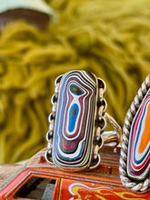 Load image into Gallery viewer, Fordite Chain Ring Size 7.75