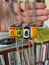 Load image into Gallery viewer, Vintage Barbed Billiards Necklace