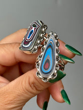 Load image into Gallery viewer, Fordite Chain Ring Size 7.75