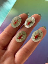 Load image into Gallery viewer, 1970s Mother of Pearl Butter Fly Inlay