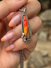 Load image into Gallery viewer, Nopales Mountains Necklace