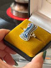 Load image into Gallery viewer, Fordite Bubble Ring Size