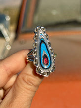 Load image into Gallery viewer, Fordite Blue Chain Ring Size 8.5