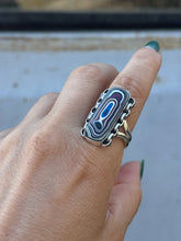 Load image into Gallery viewer, Fordite Chain Ring Size 7.75