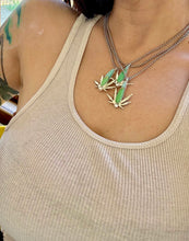 Load image into Gallery viewer, Reefer Necklace