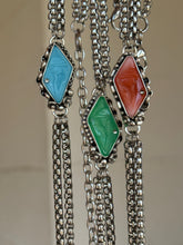 Load image into Gallery viewer, Pre Order 1920s Art Deco Emerald Glass Goddess Choker