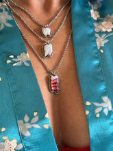 Load image into Gallery viewer, Blood Tooth Necklace