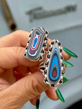 Load image into Gallery viewer, Fordite Chain Ring Size 7.75