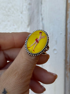 1950s Pin Up Golf Girl Ring