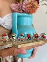 Load image into Gallery viewer, Terracotta Zig Zag Vase Ring Size 6