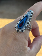 Load image into Gallery viewer, Fordite Blue Chain Ring Size 8.5