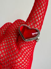Load image into Gallery viewer, Rosarita Smaller Wide Heart size 7.5