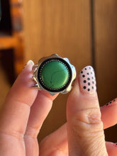 Load image into Gallery viewer, Green Rosarita Ring Size 7.75/8